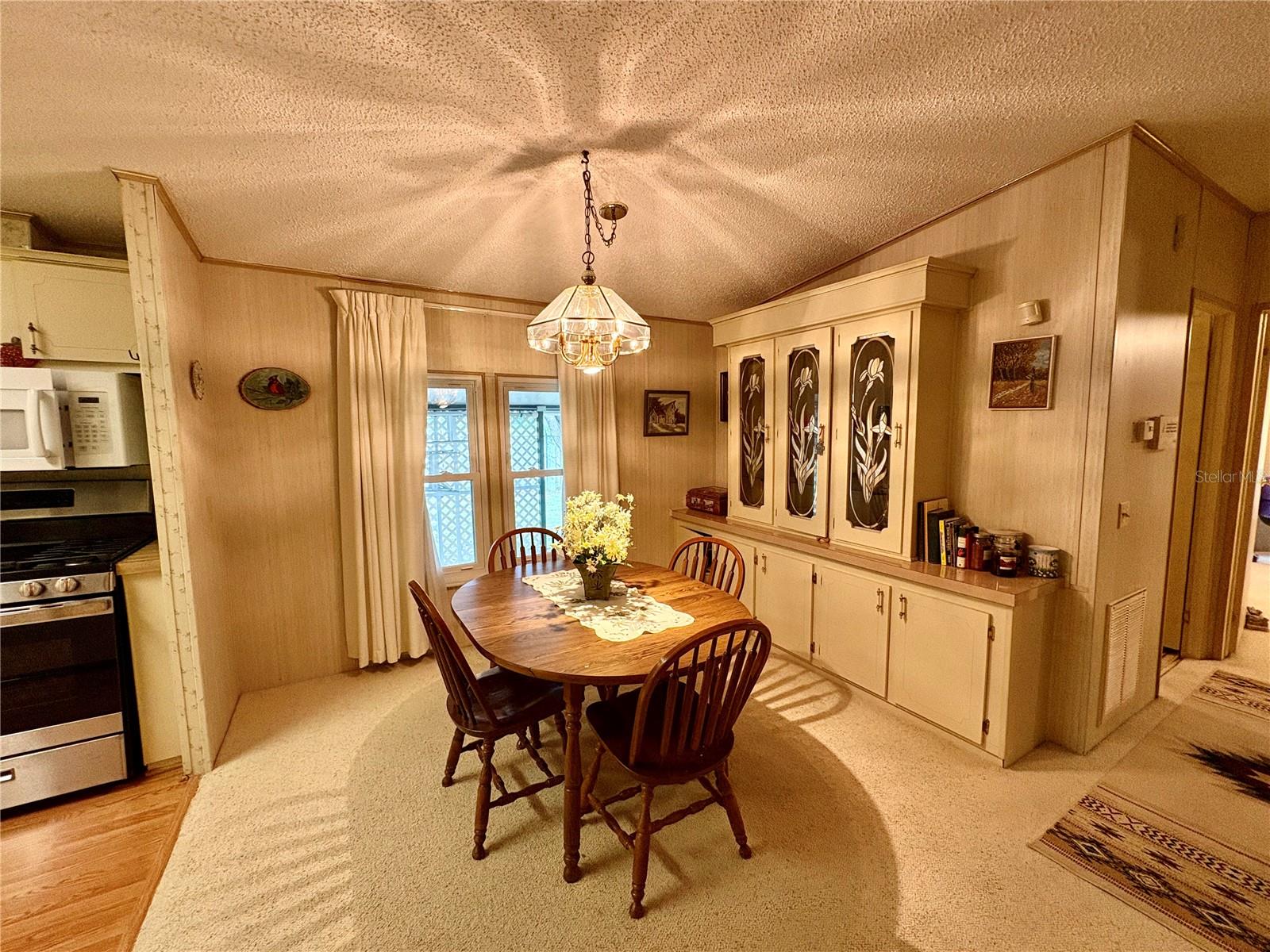 Image 11 of 45 For 6001 Grand Oaks Drive Se