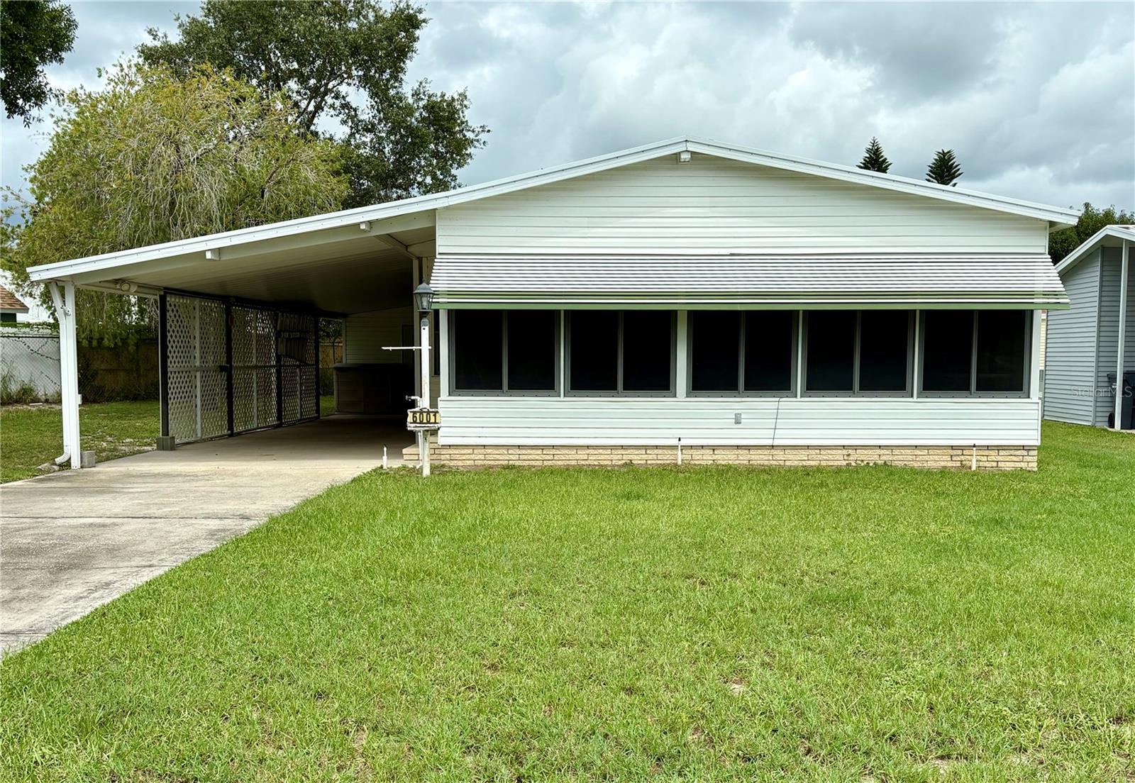 Image 27 of 45 For 6001 Grand Oaks Drive Se
