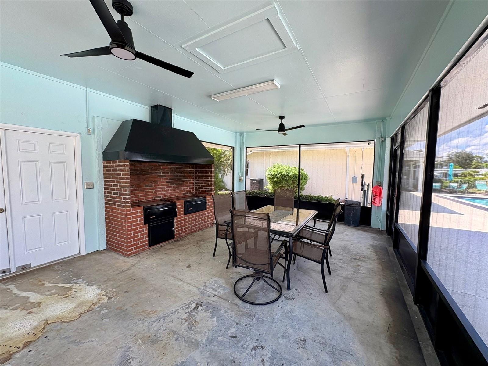 Image 43 of 45 For 6001 Grand Oaks Drive Se