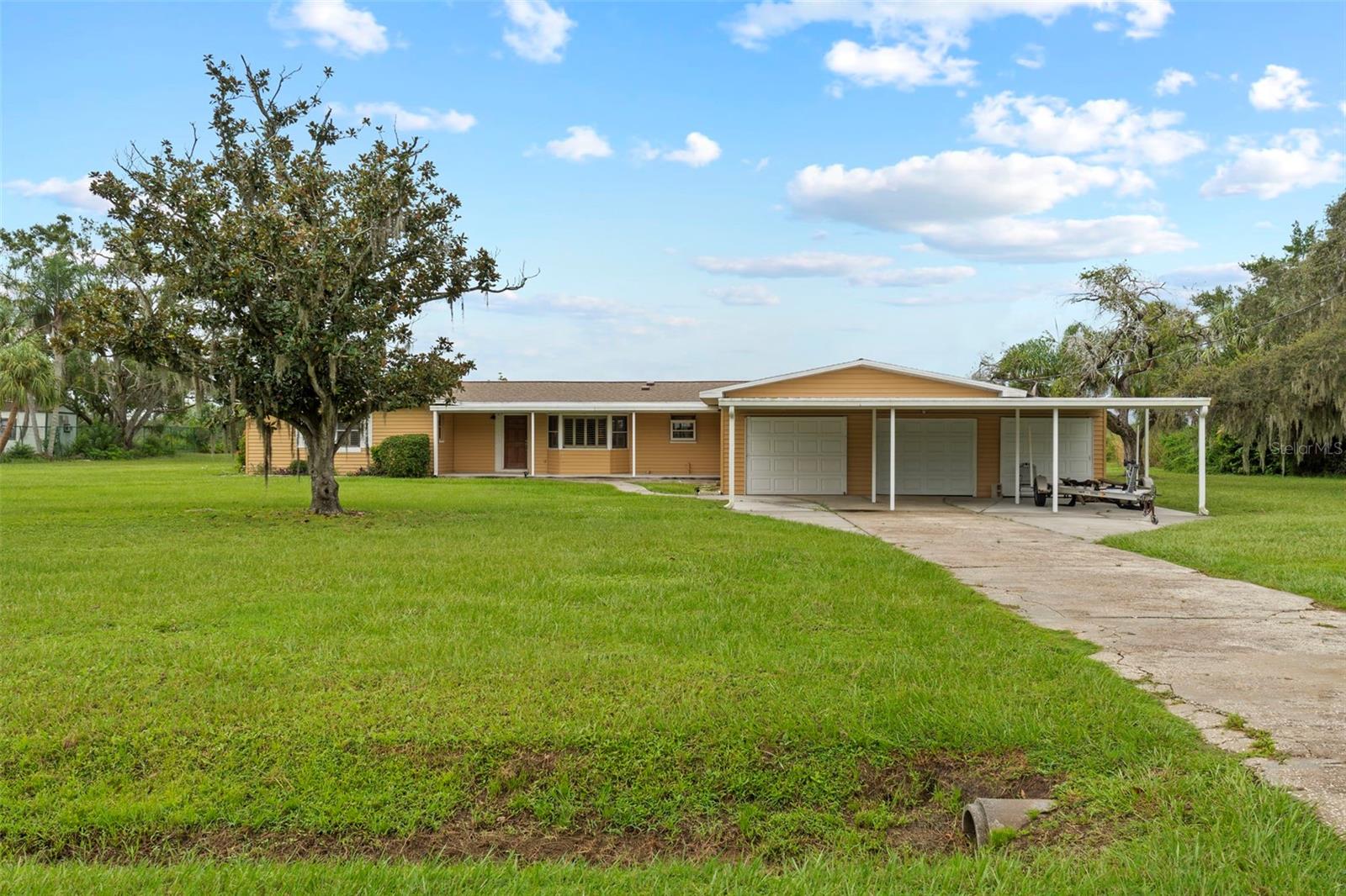 Details for 308 Manatee Drive, RUSKIN, FL 33570