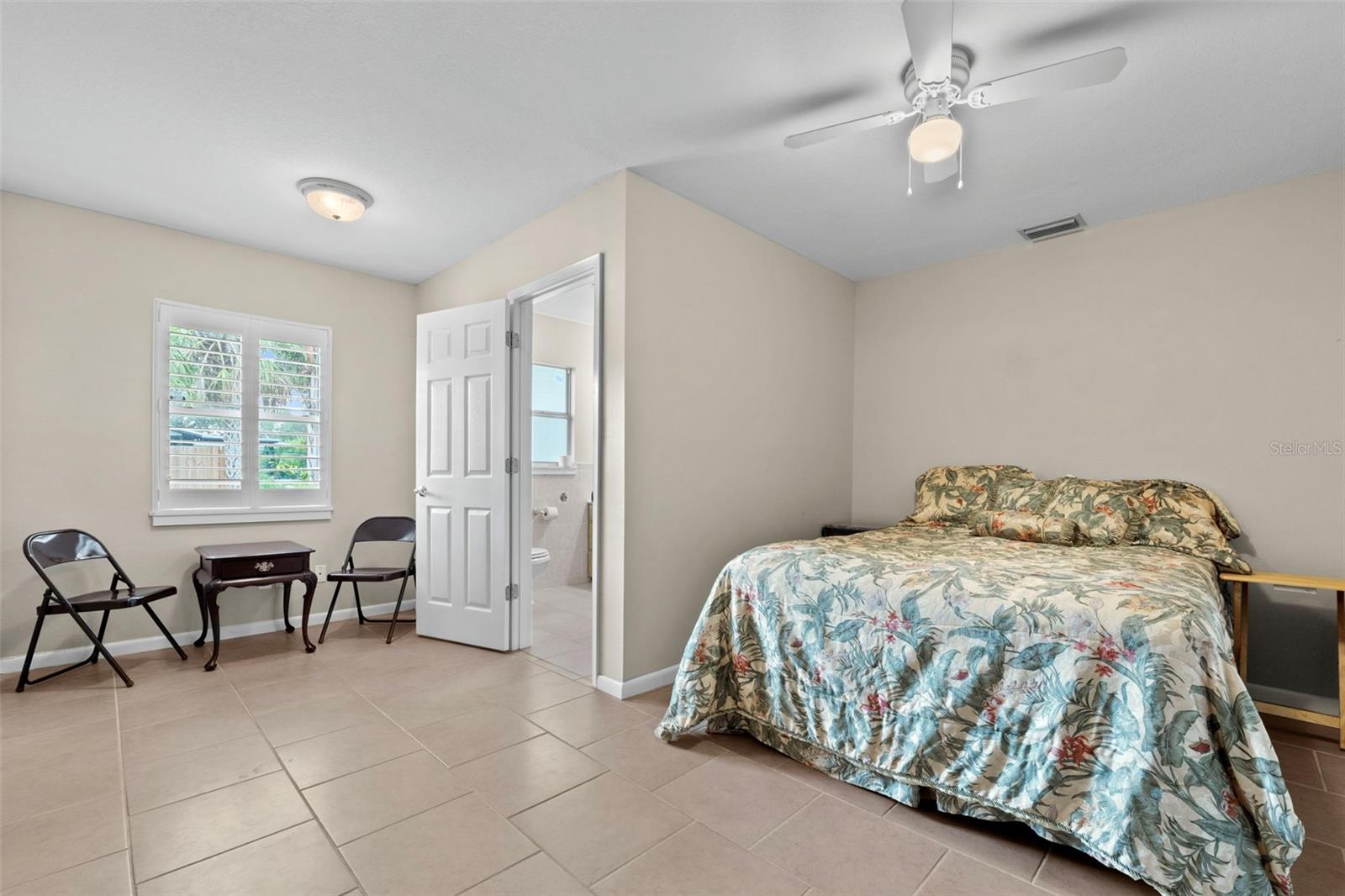 Image 18 of 53 For 308 Manatee Drive