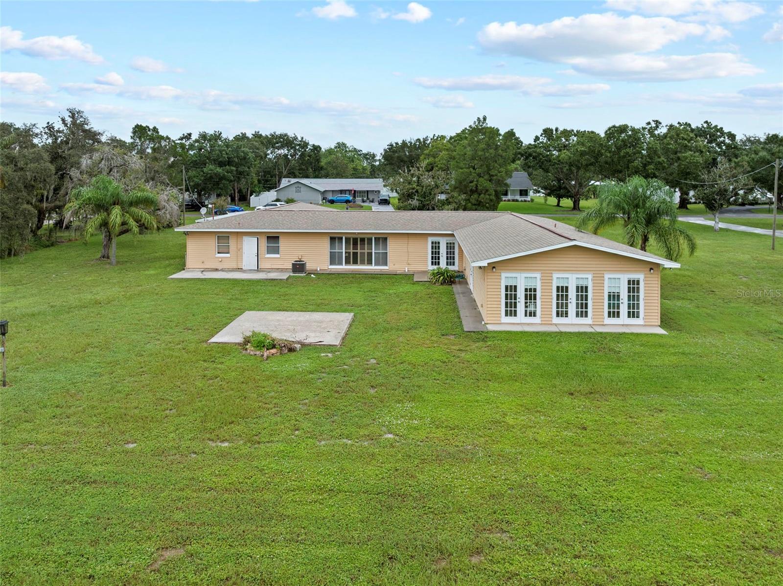 Image 44 of 53 For 308 Manatee Drive