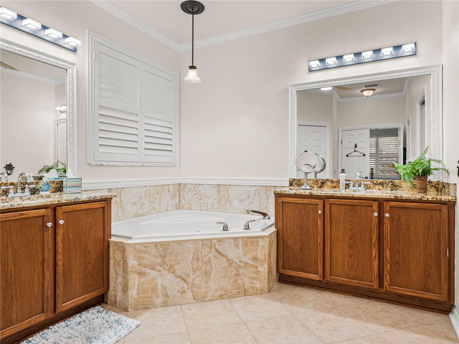 Image 26 of 57 For 4429 Turnberry Lane