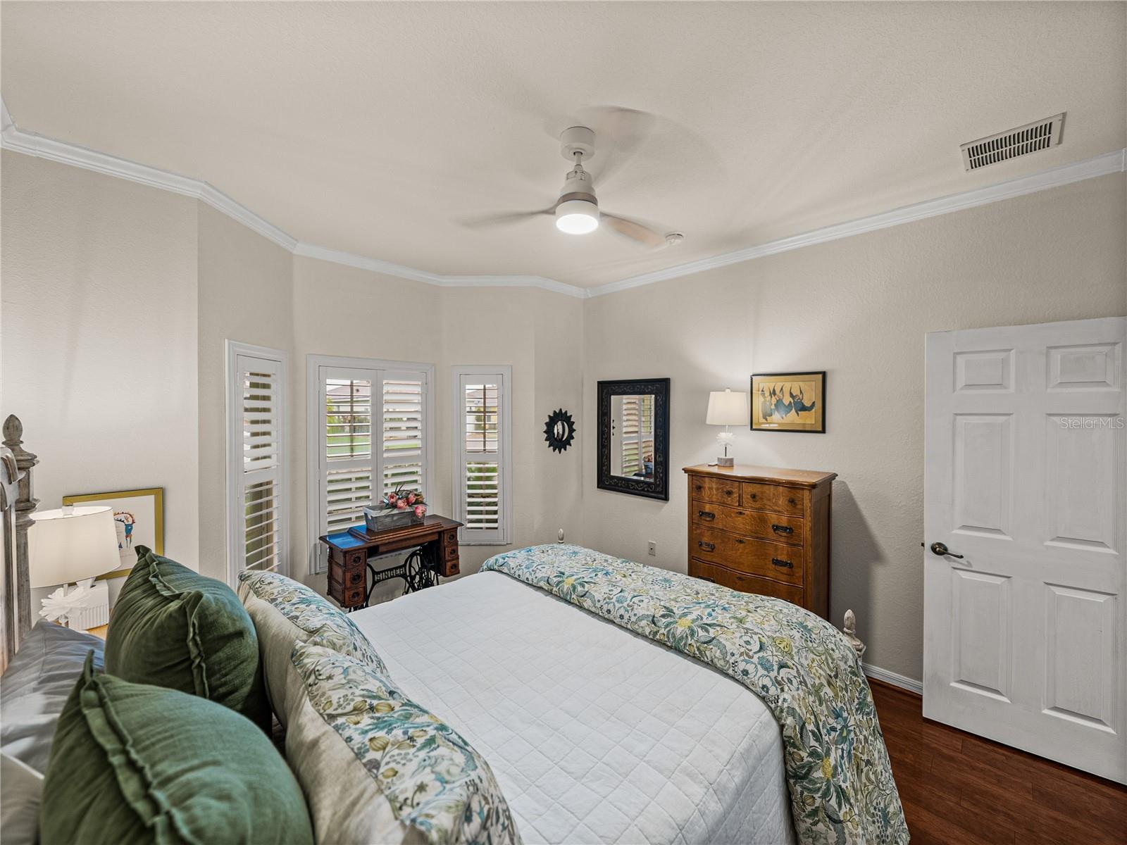 Image 32 of 57 For 4429 Turnberry Lane