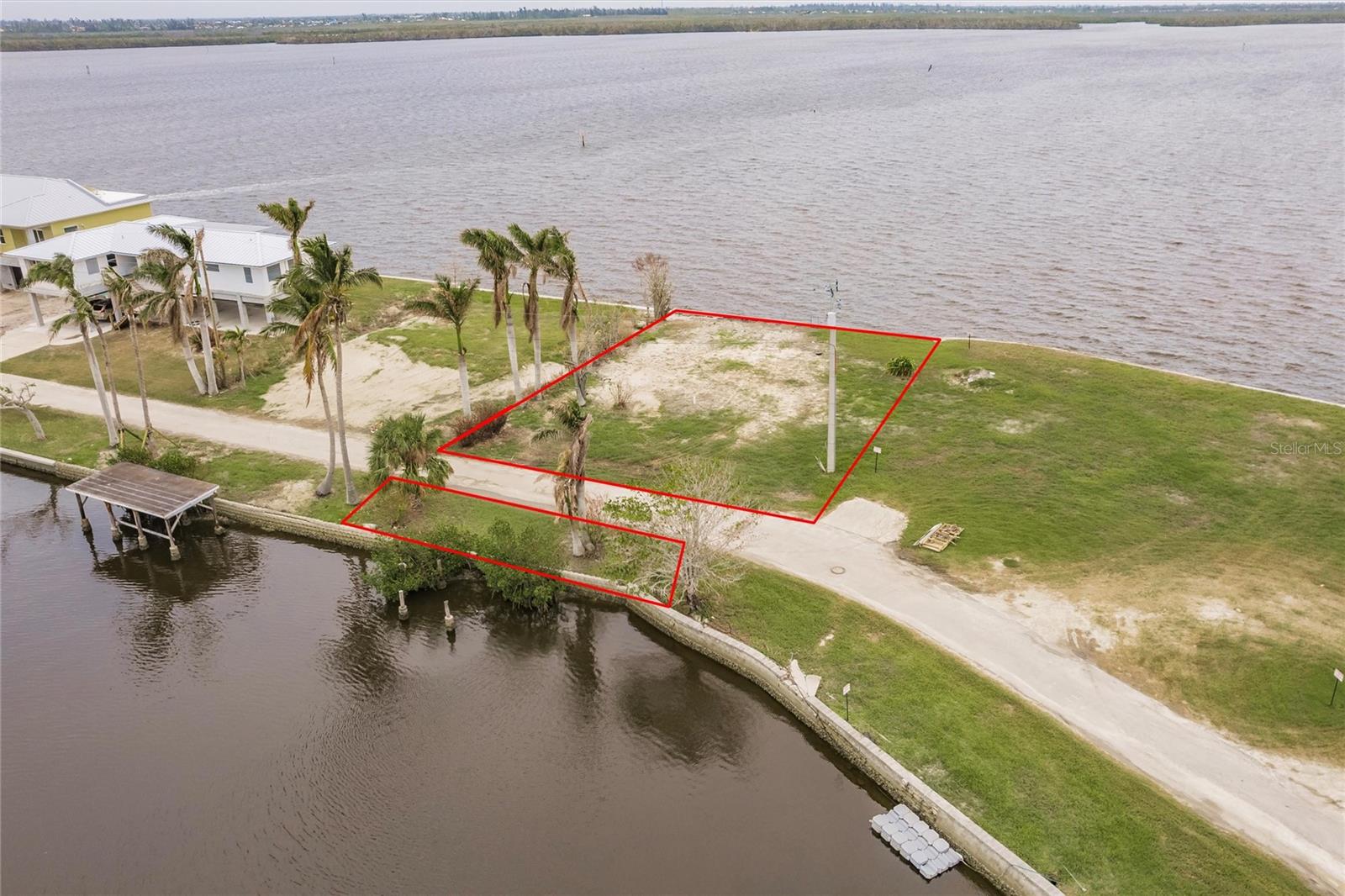 Image 16 of 20 For 11114 Matlacha Ave