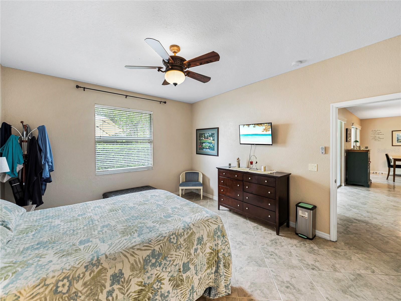 Image 19 of 76 For 4489 Strathmore Drive