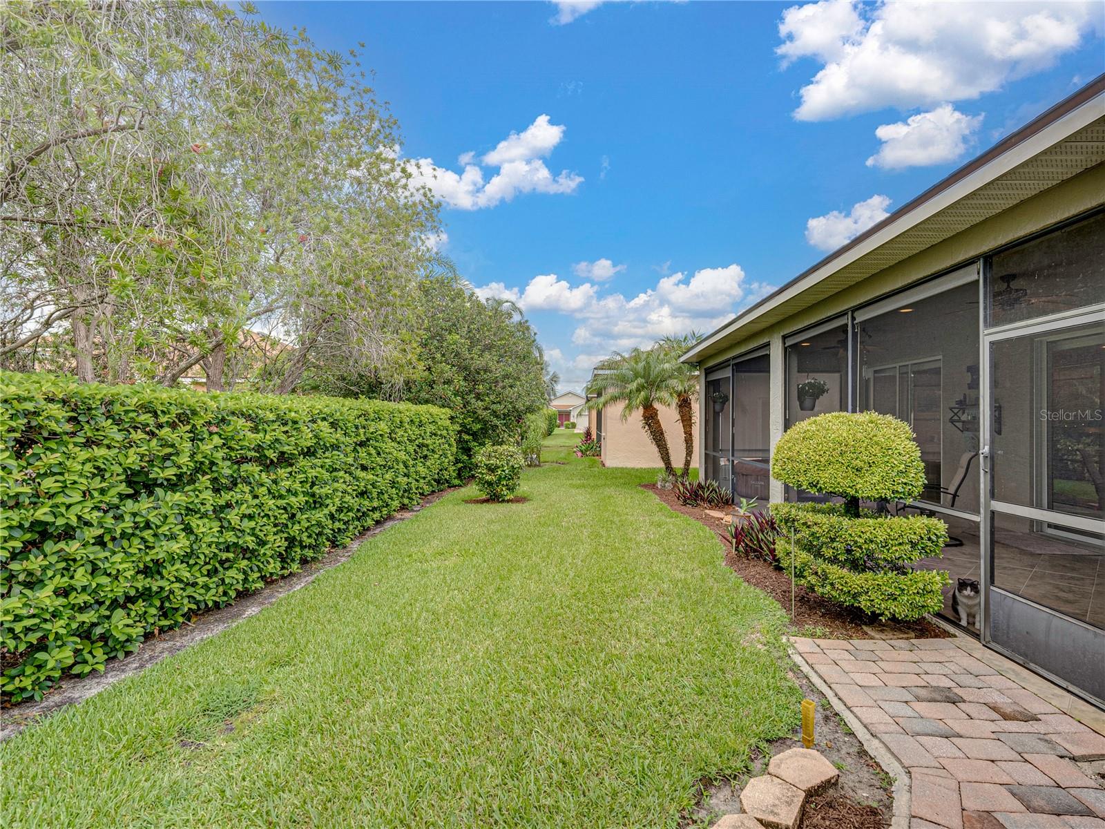 Image 34 of 76 For 4489 Strathmore Drive