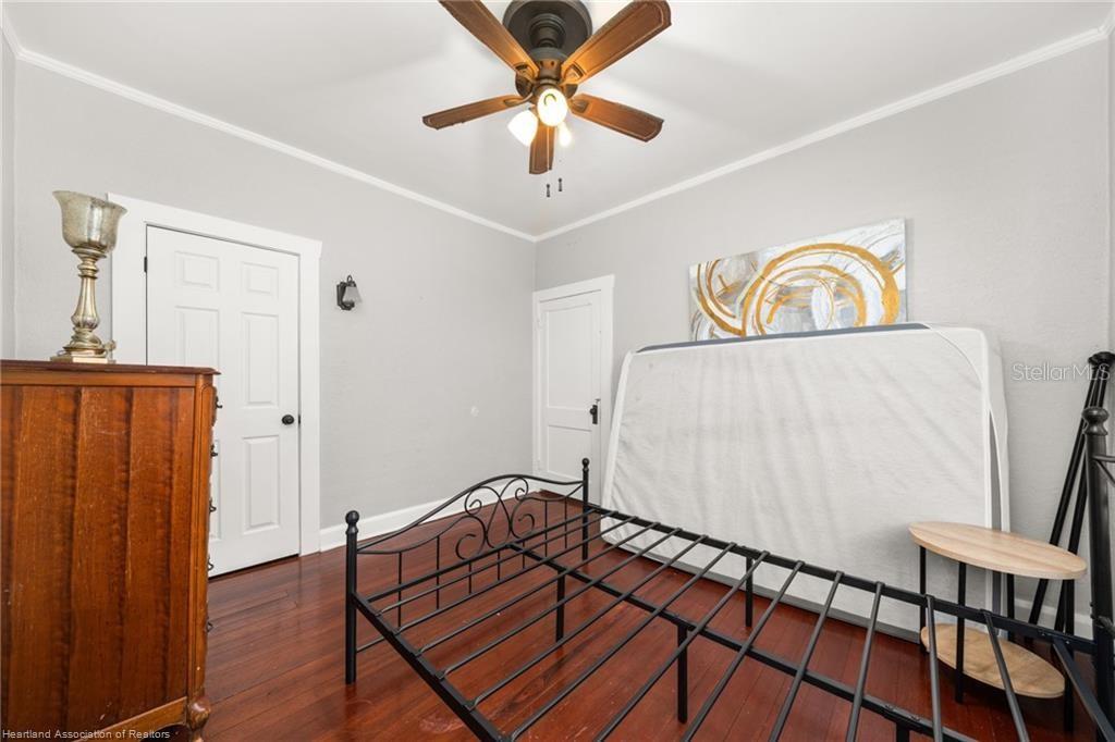 Image 15 of 46 For 412 Rose Avenue