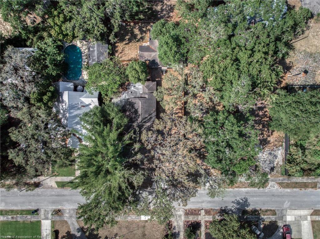 Image 43 of 46 For 412 Rose Avenue