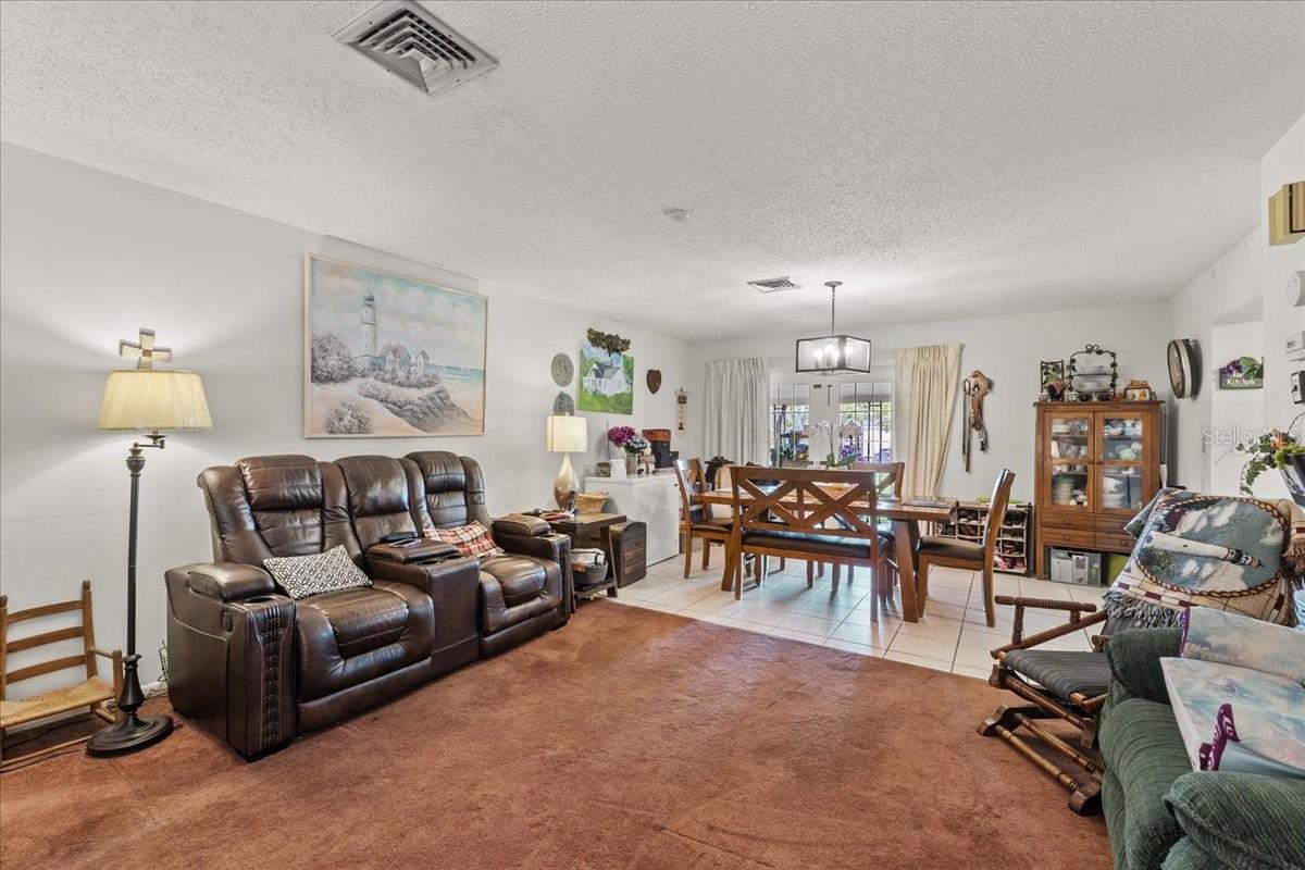 Image 21 of 49 For 714 Great Barford Street