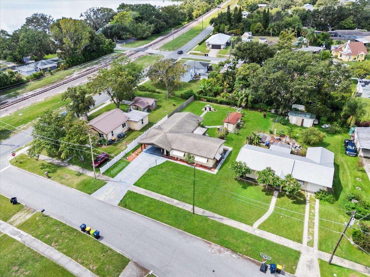Image 7 of 49 For 714 Great Barford Street