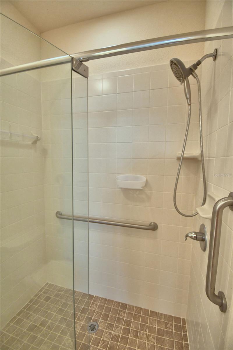 Image 20 of 68 For 1613 Linz Ct