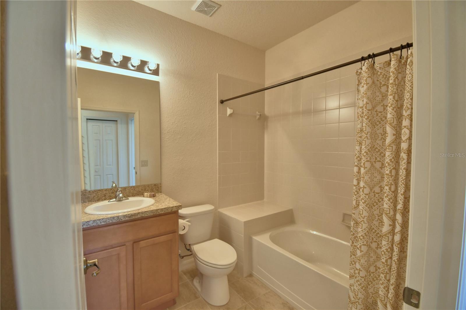 Image 23 of 68 For 1613 Linz Ct