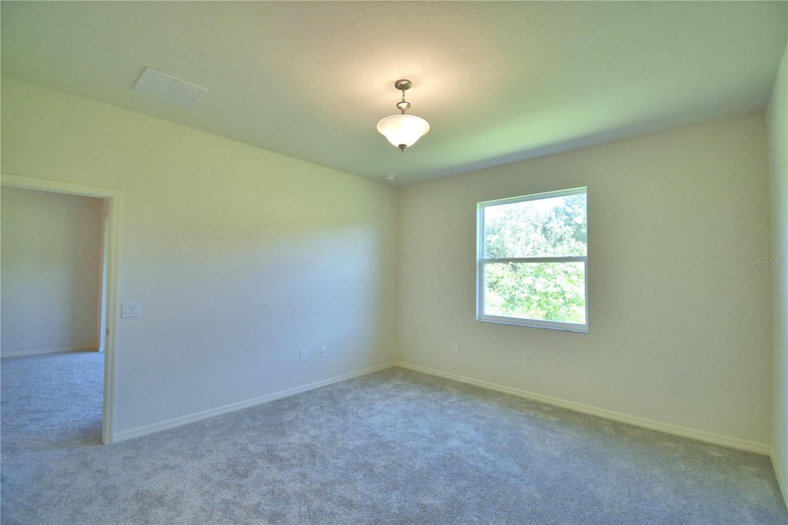 Image 13 of 75 For 1709 Linz Ct