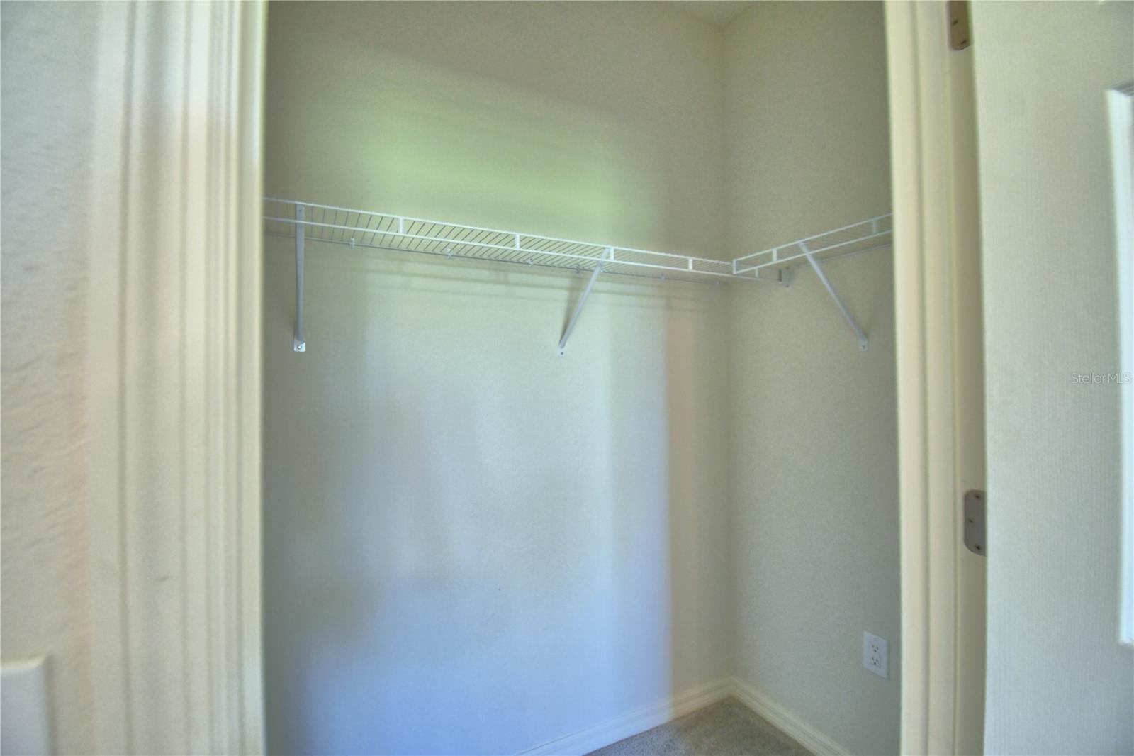 Image 14 of 75 For 1709 Linz Ct