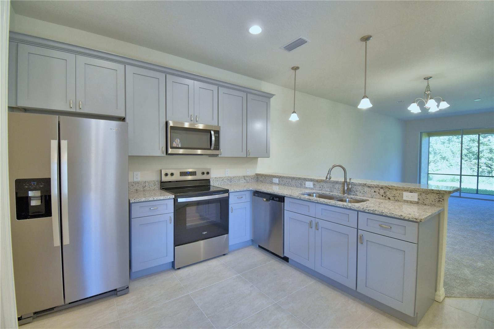Image 4 of 75 For 1709 Linz Ct