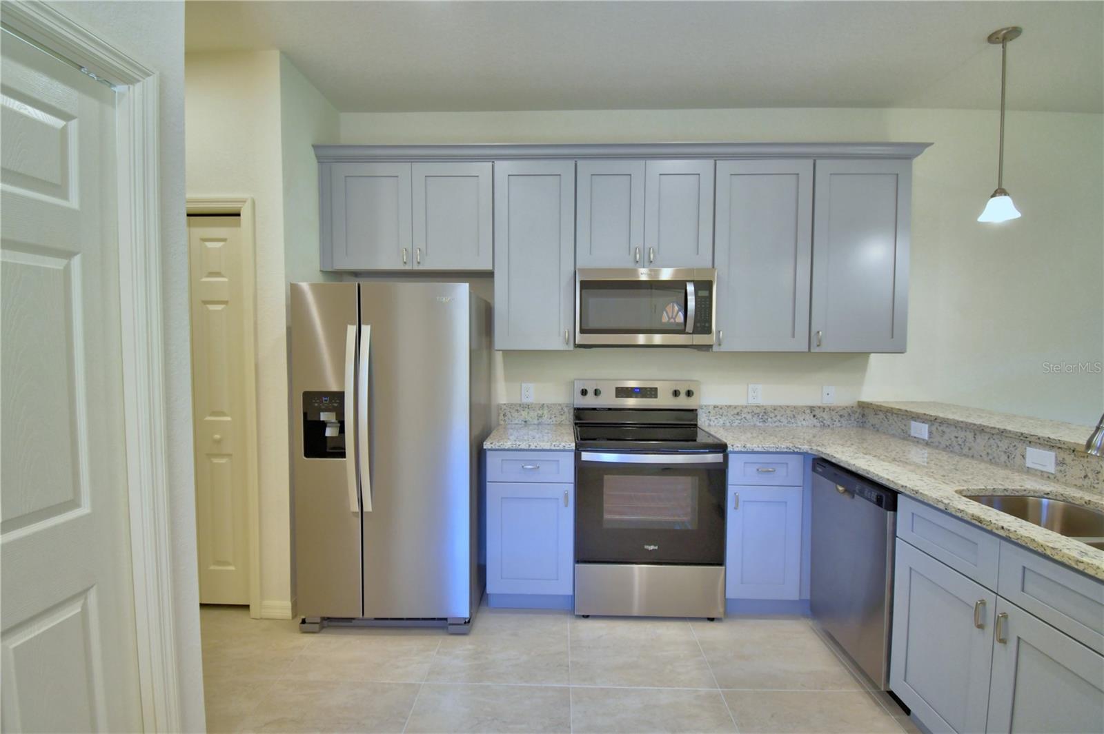 Image 5 of 75 For 1709 Linz Ct
