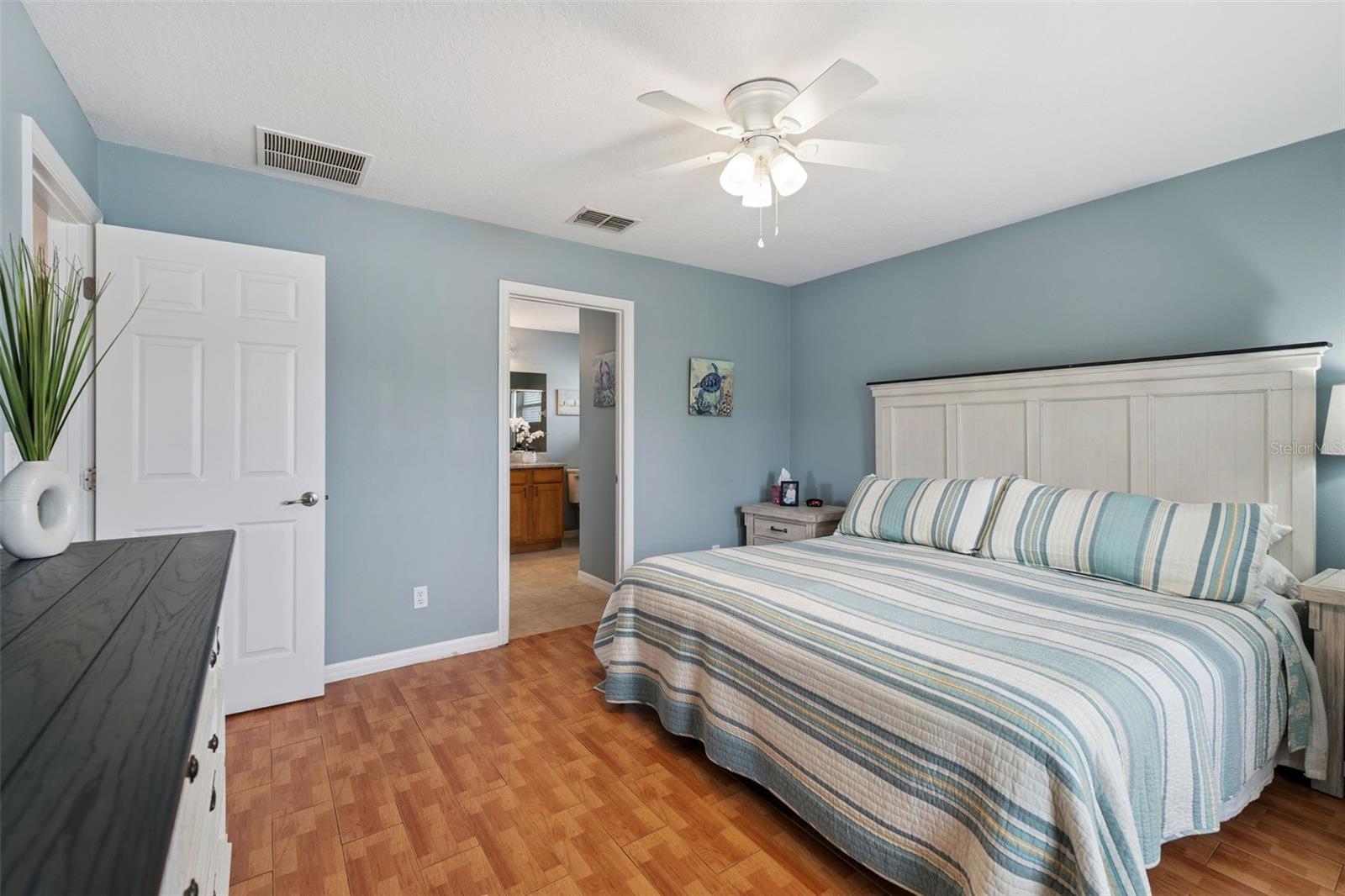 Image 13 of 45 For 3425 Grenville Drive