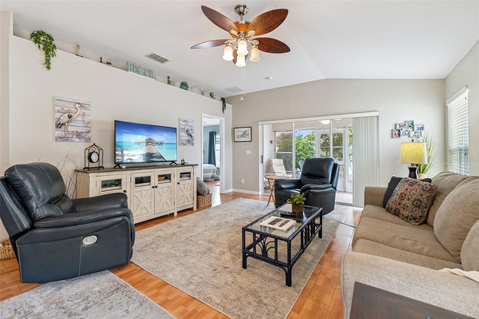 Image 3 of 45 For 3425 Grenville Drive