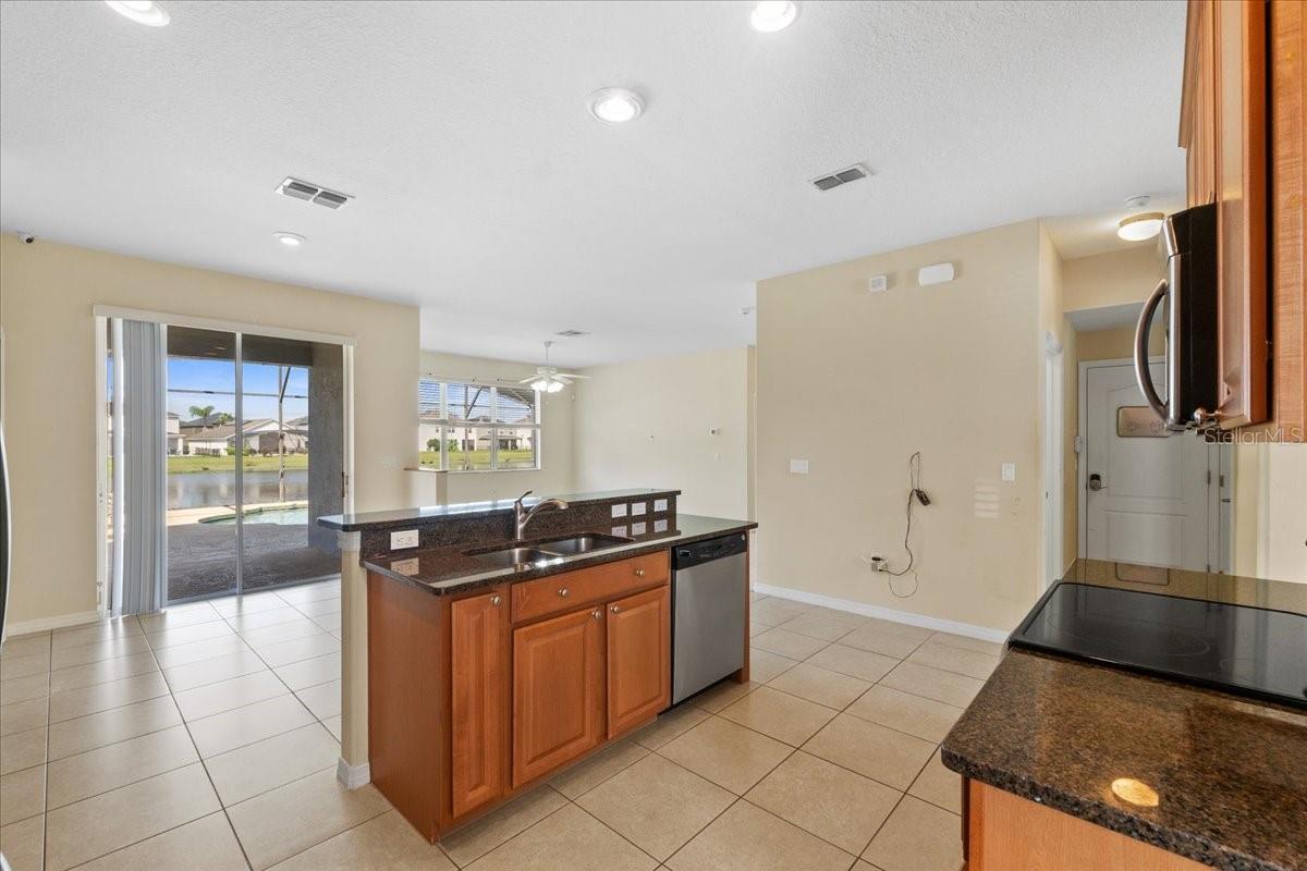 Image 14 of 56 For 636 Brookeshire Drive