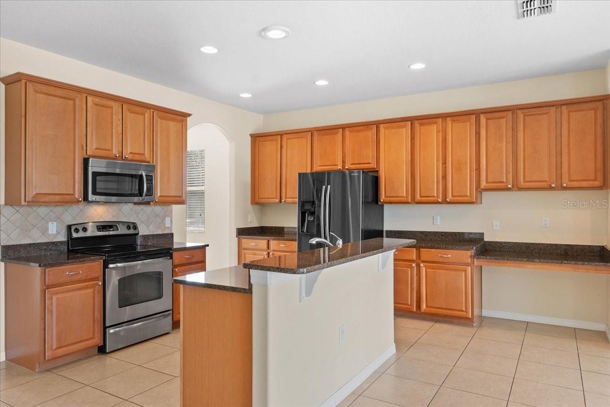 Image 15 of 56 For 636 Brookeshire Drive