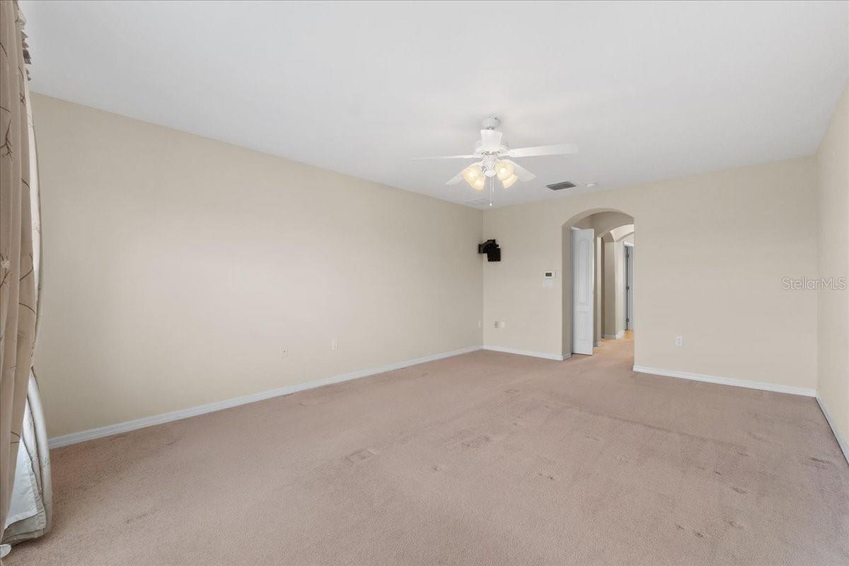 Image 31 of 56 For 636 Brookeshire Drive
