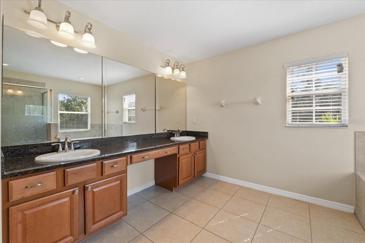 Image 34 of 56 For 636 Brookeshire Drive