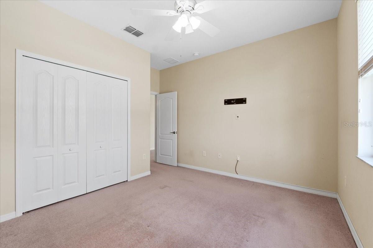 Image 37 of 56 For 636 Brookeshire Drive