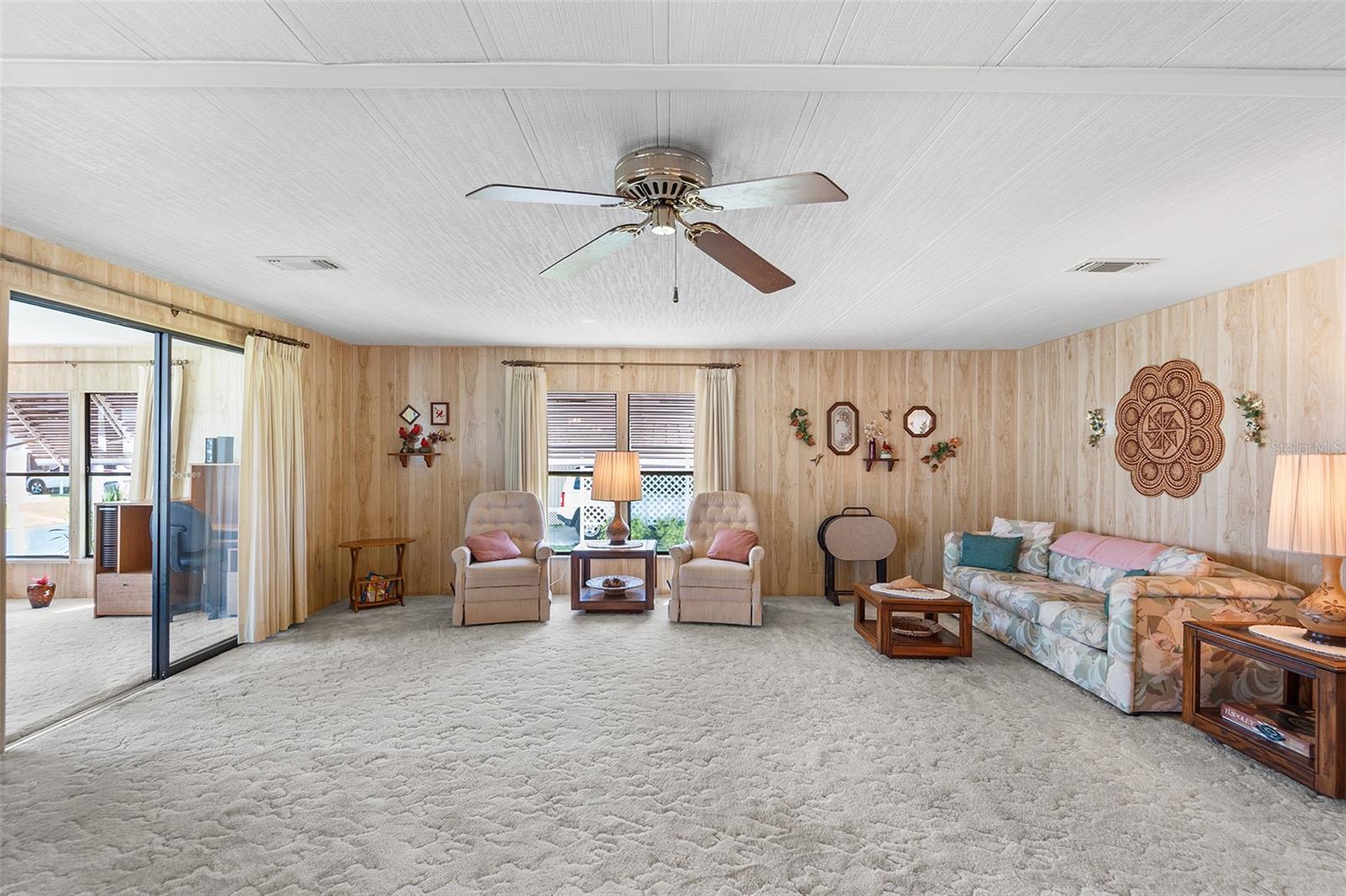 Image 12 of 46 For 128 Lake Hazel Drive