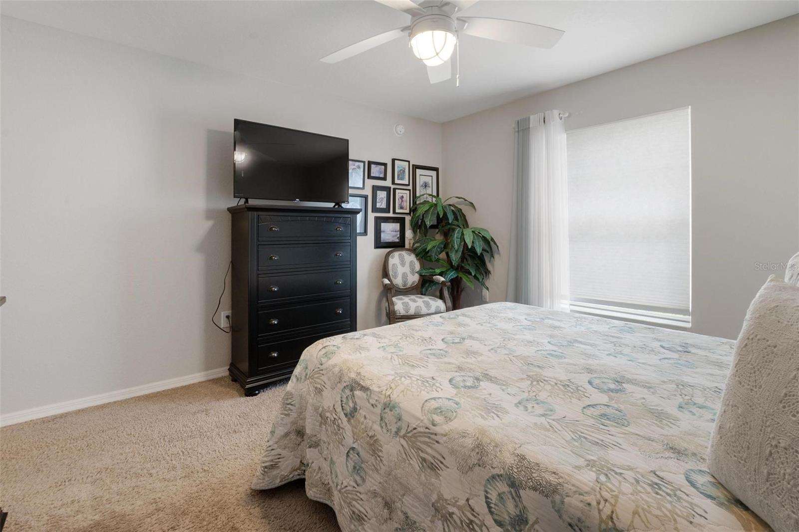 Image 14 of 32 For 418 St Georges Circle