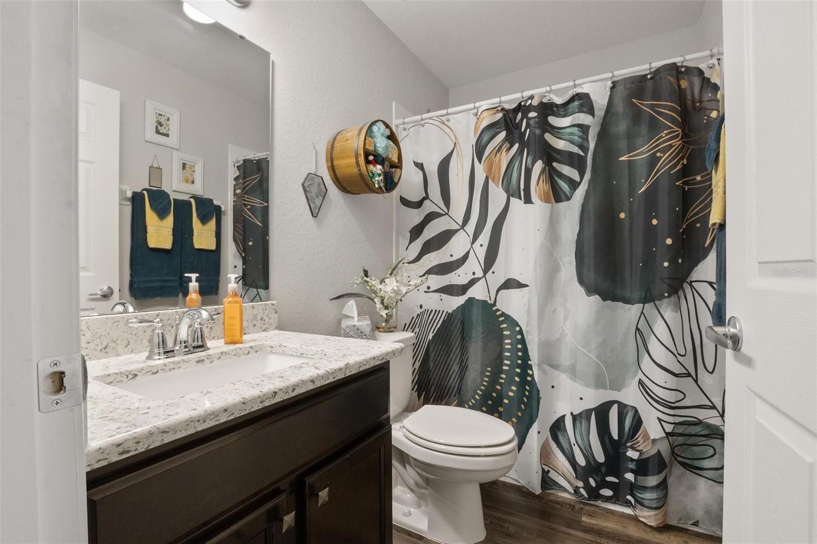 Image 18 of 32 For 418 St Georges Circle