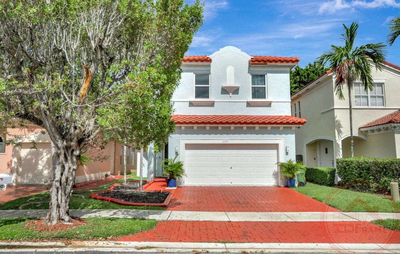 Image 18 of 19 For 2328 37th Terrace