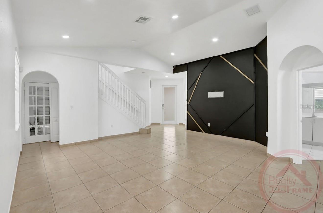 Image 2 of 19 For 2328 37th Terrace