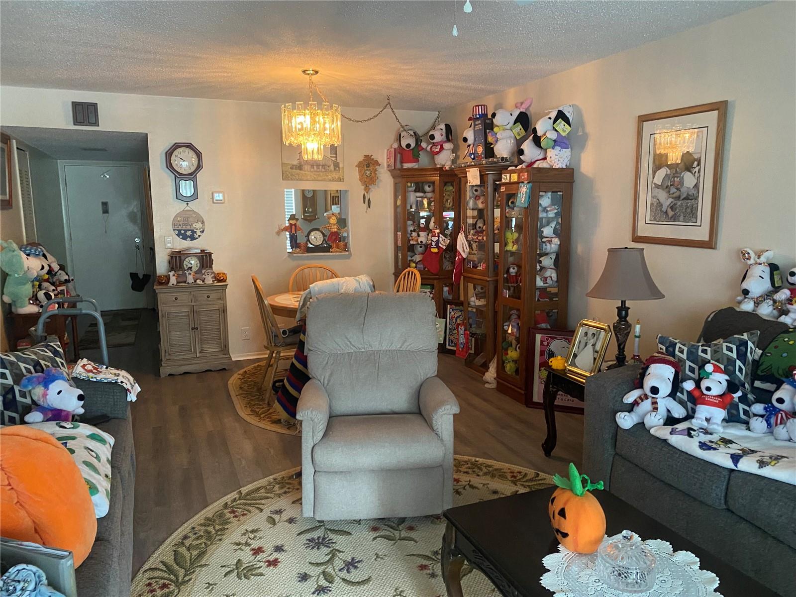 Image 10 of 28 For 333 Lake Howard Drive Nw 213d