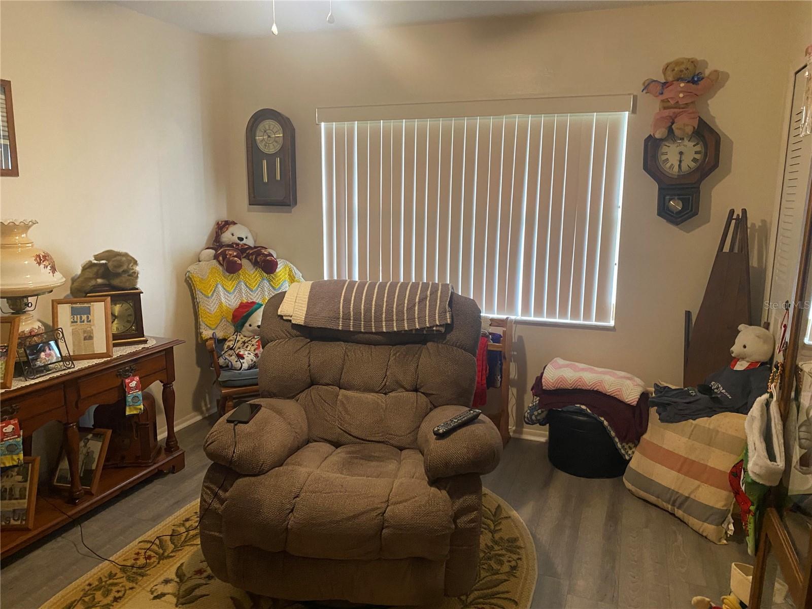 Image 18 of 28 For 333 Lake Howard Drive Nw 213d