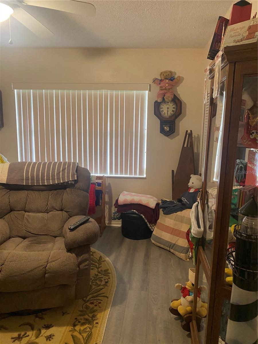 Image 19 of 28 For 333 Lake Howard Drive Nw 213d