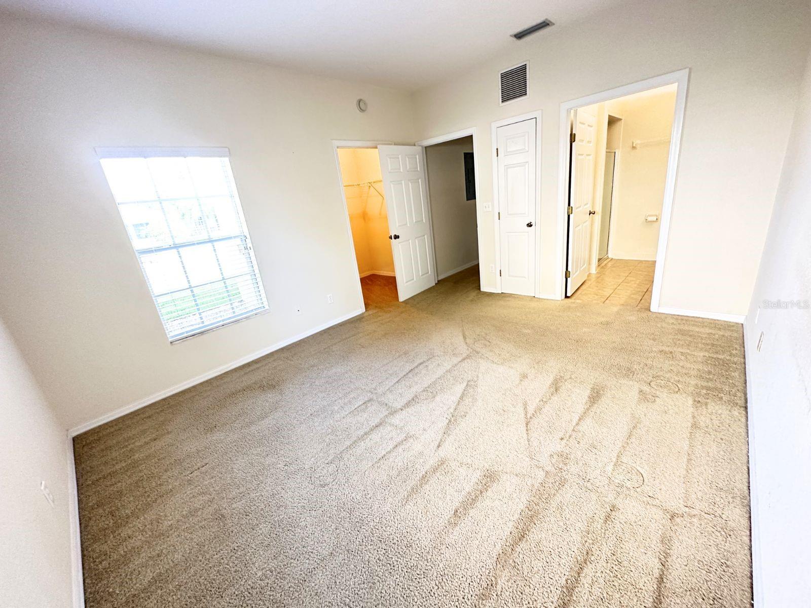 Image 5 of 13 For 201 Eagle Pond Drive