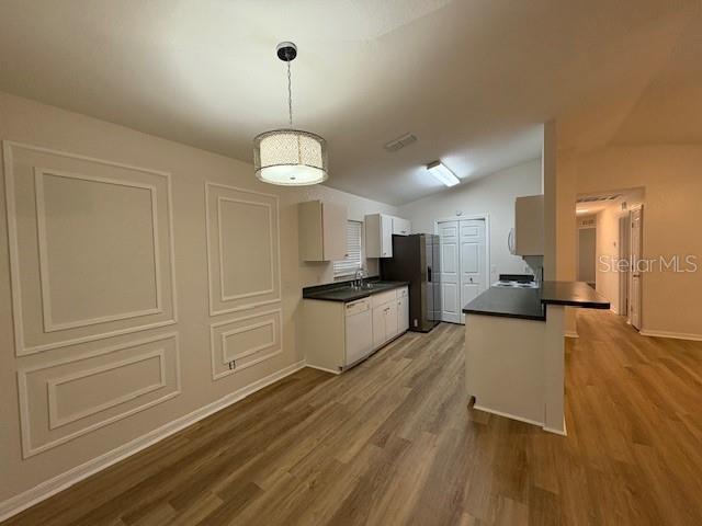 Image 8 of 17 For 163 Adams Street