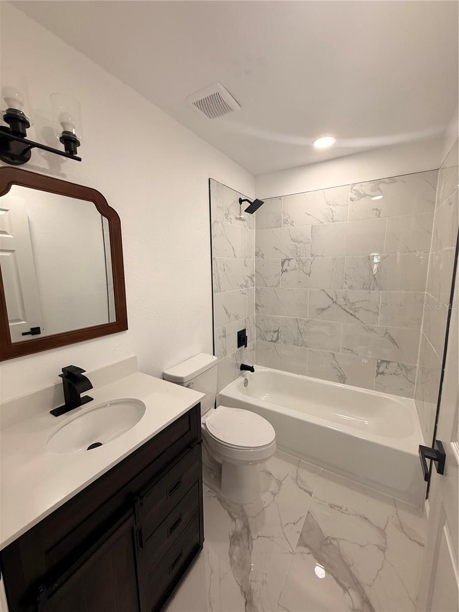Image 13 of 18 For 875 Chamberlain Boulevard