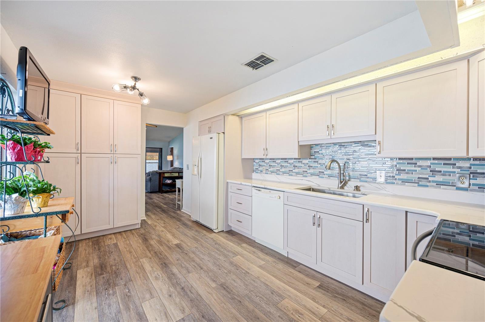 Image 10 of 46 For 3912 Cypress Landing N