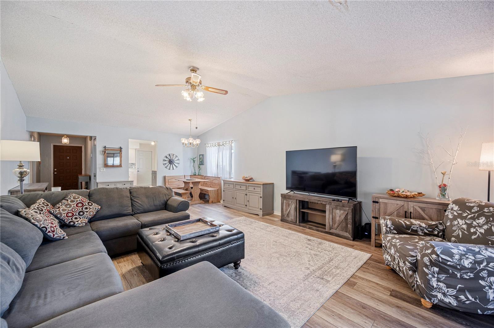 Image 14 of 46 For 3912 Cypress Landing N