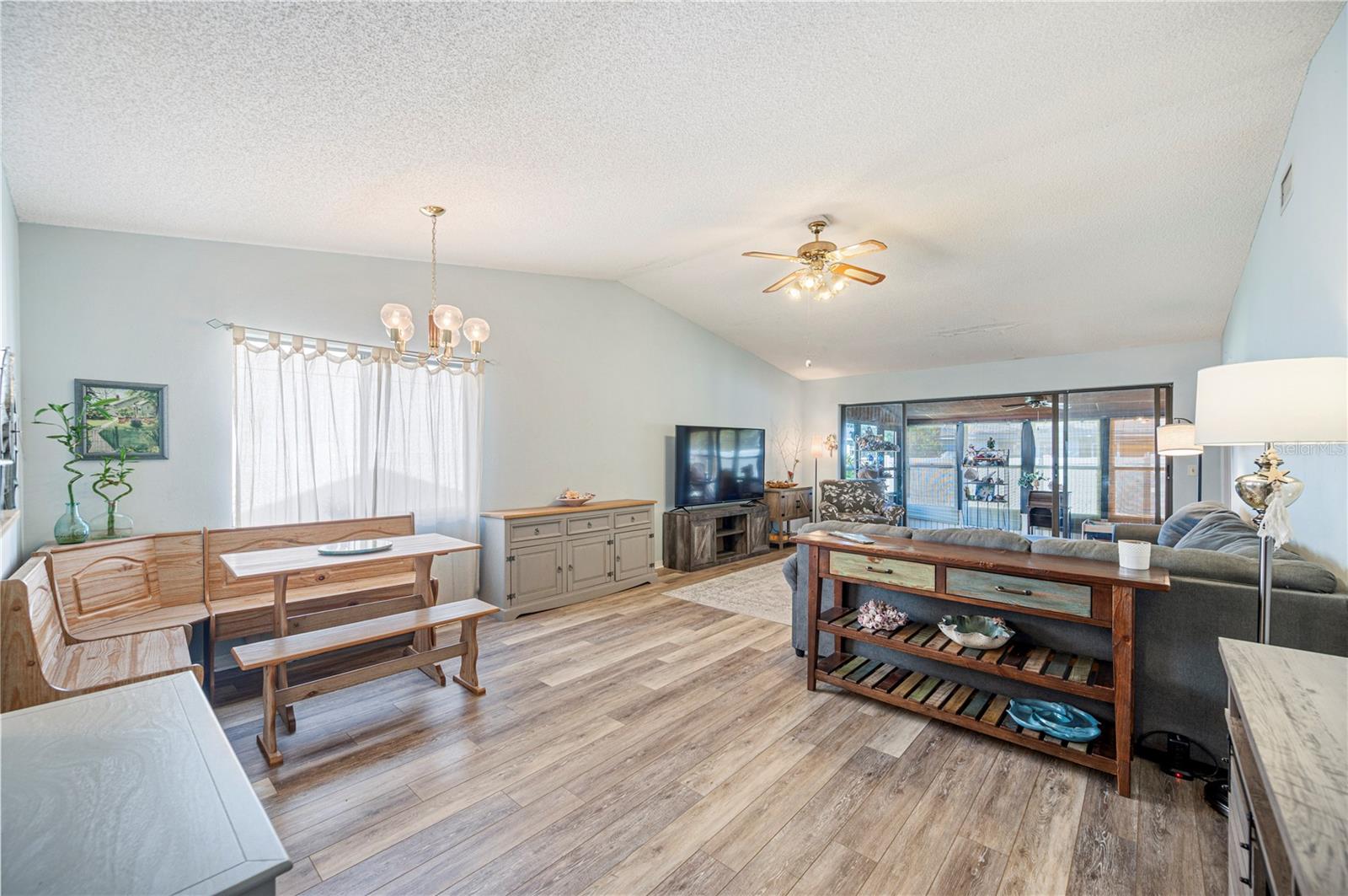 Image 6 of 46 For 3912 Cypress Landing N