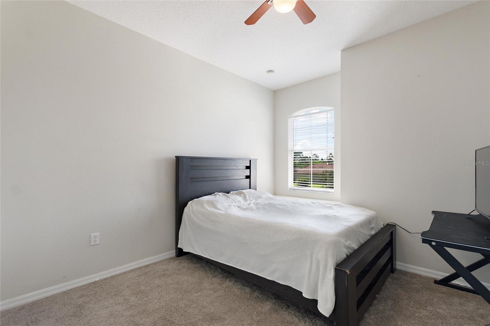 Image 18 of 55 For 4039 Navigator Way