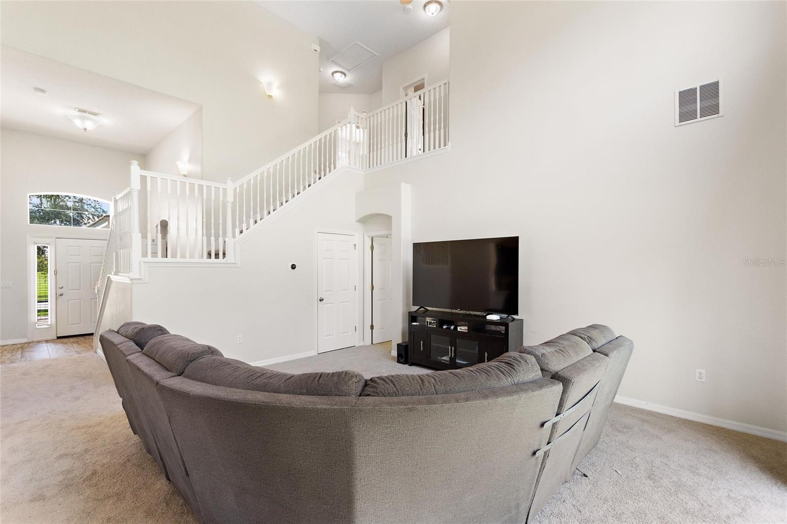 Image 3 of 55 For 4039 Navigator Way