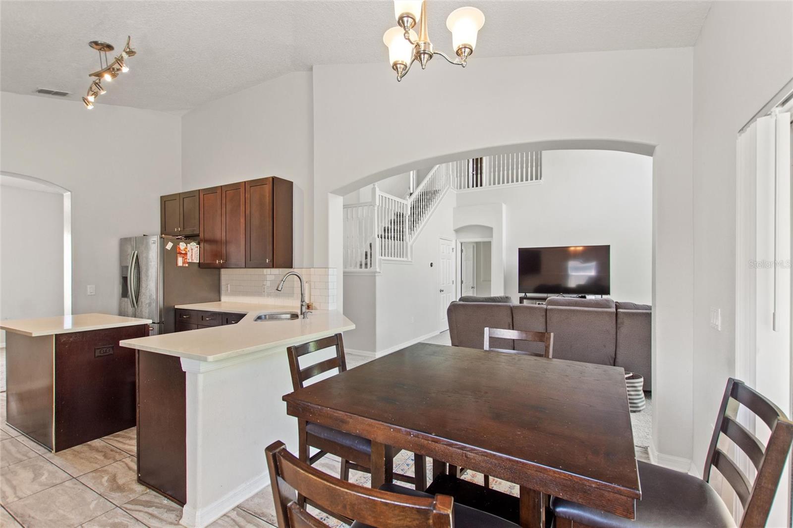 Image 8 of 55 For 4039 Navigator Way