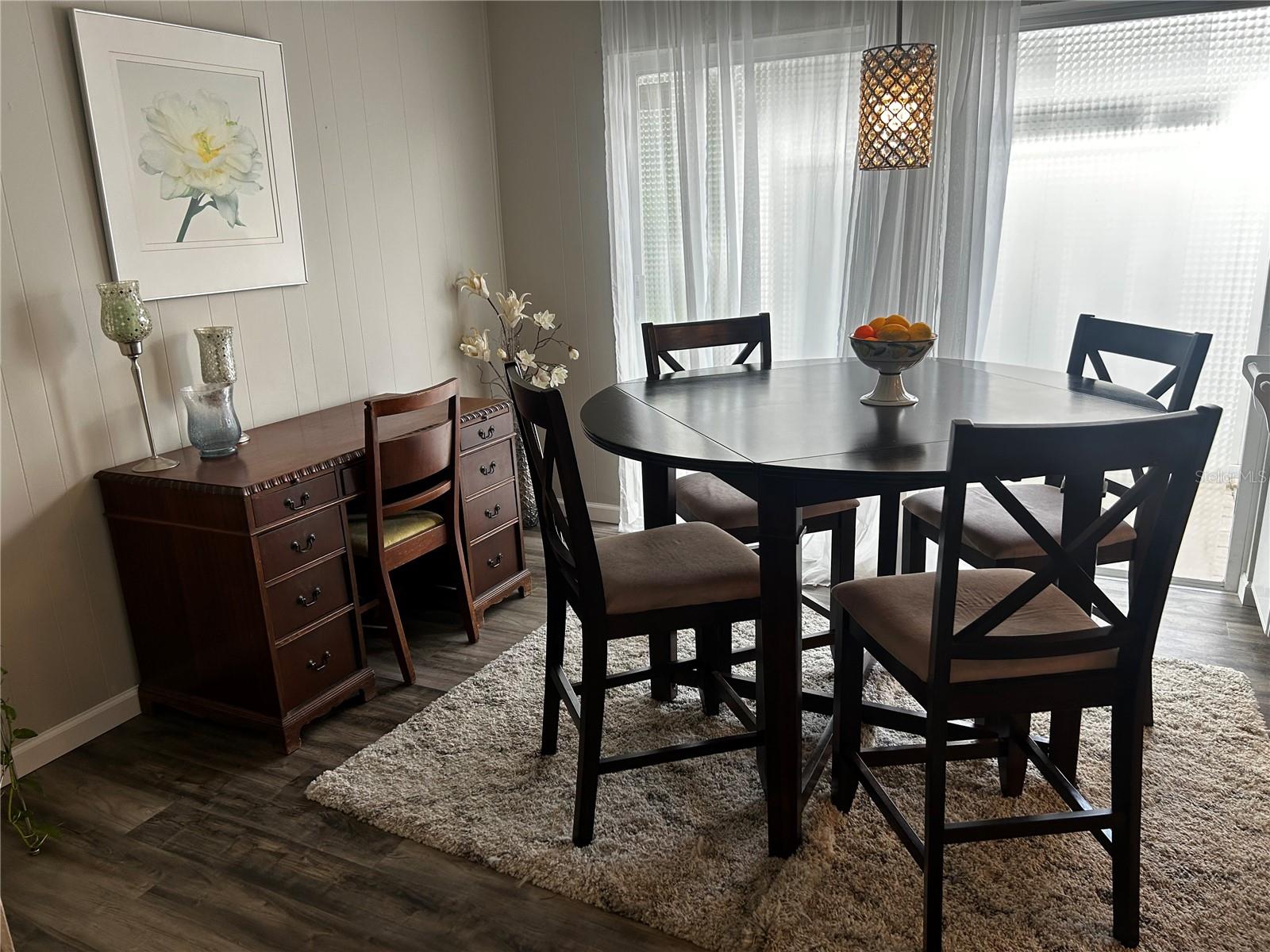 Image 4 of 12 For 730 Barber Circle 730