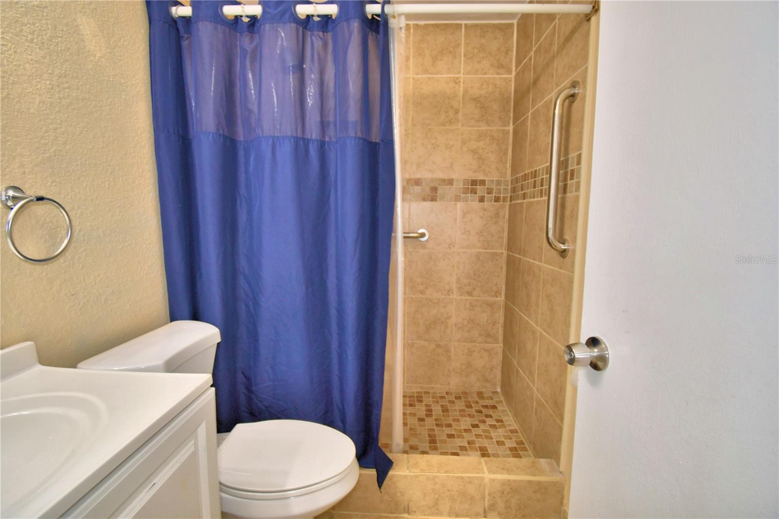 Image 34 of 39 For 5529 Viburnum Court