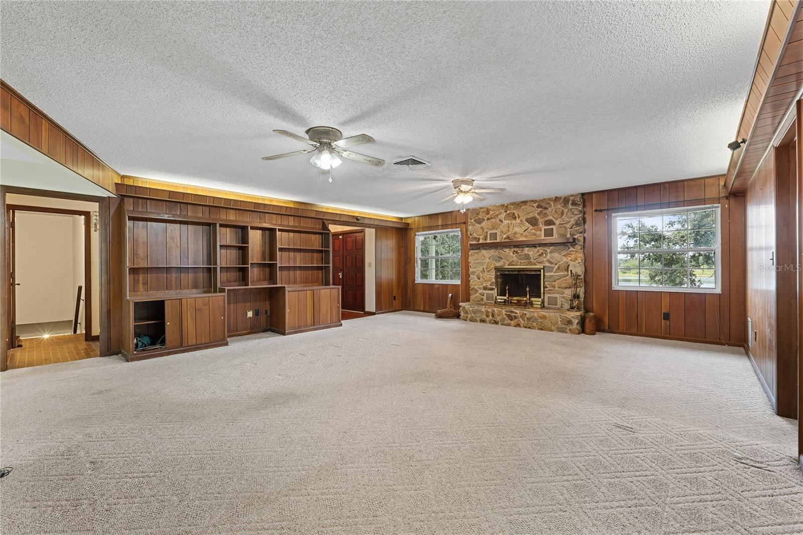 Image 10 of 76 For 660 Duggers Way