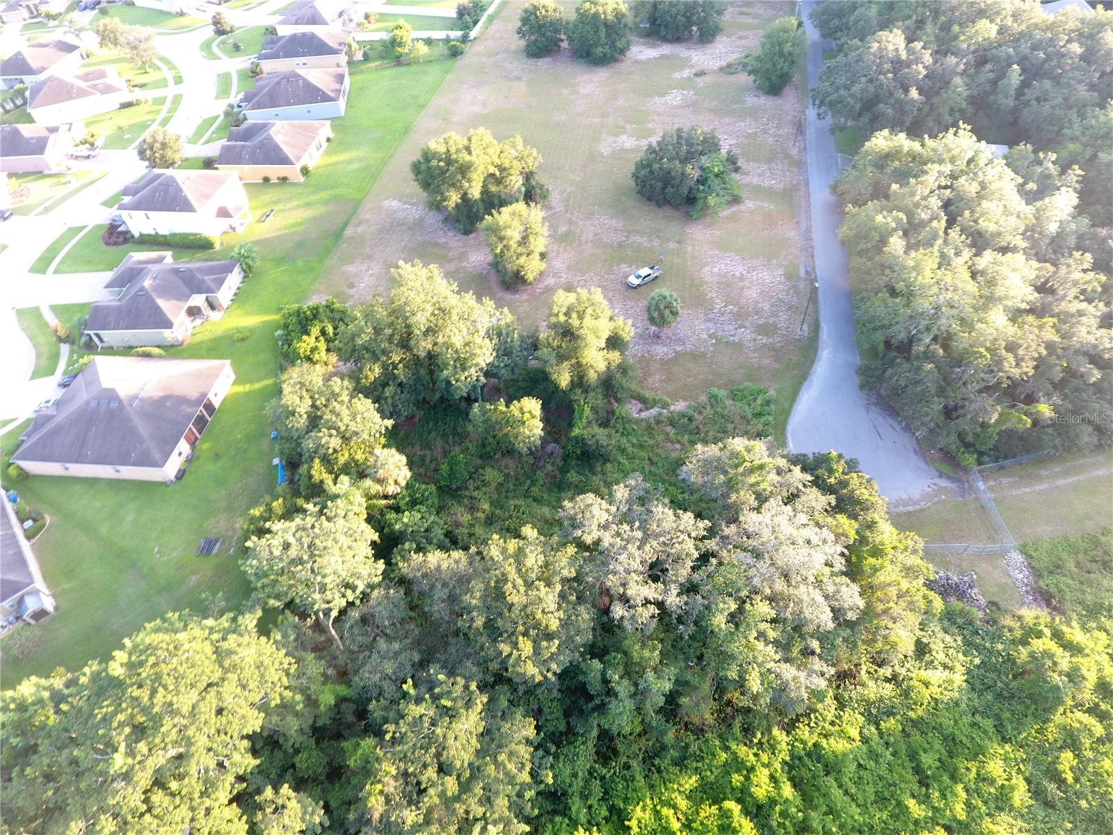 Image 19 of 20 For Hickory Lane W