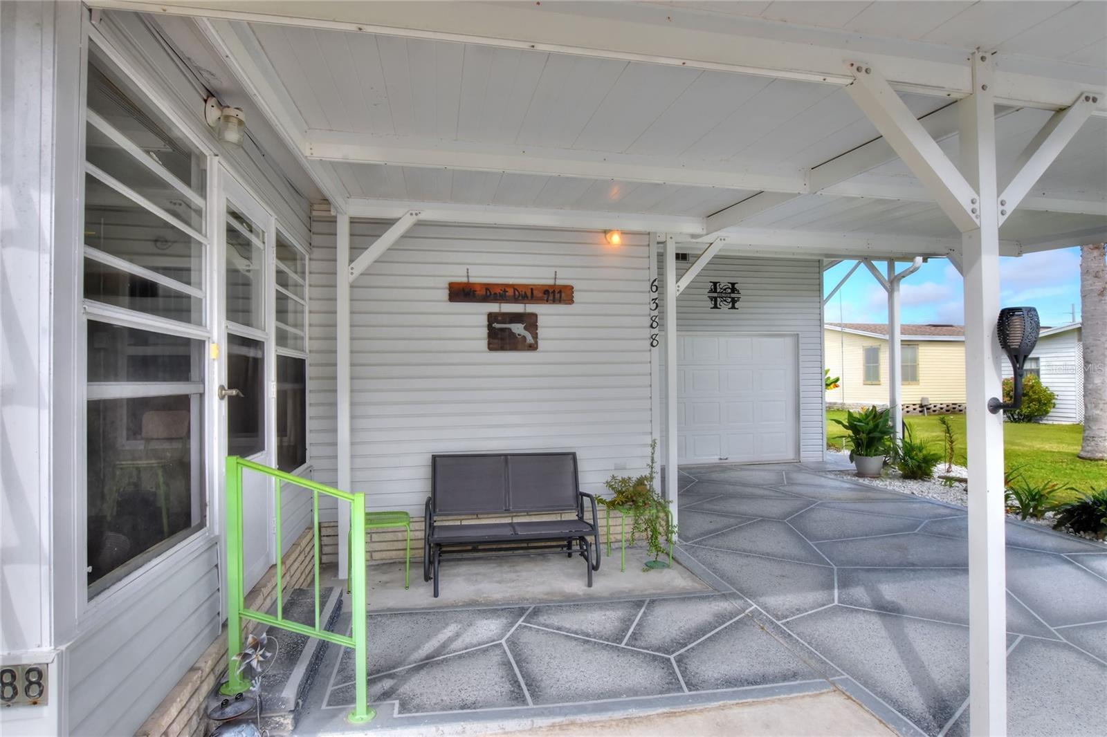 Image 6 of 52 For 6388 Lolly Bay Loop Ne